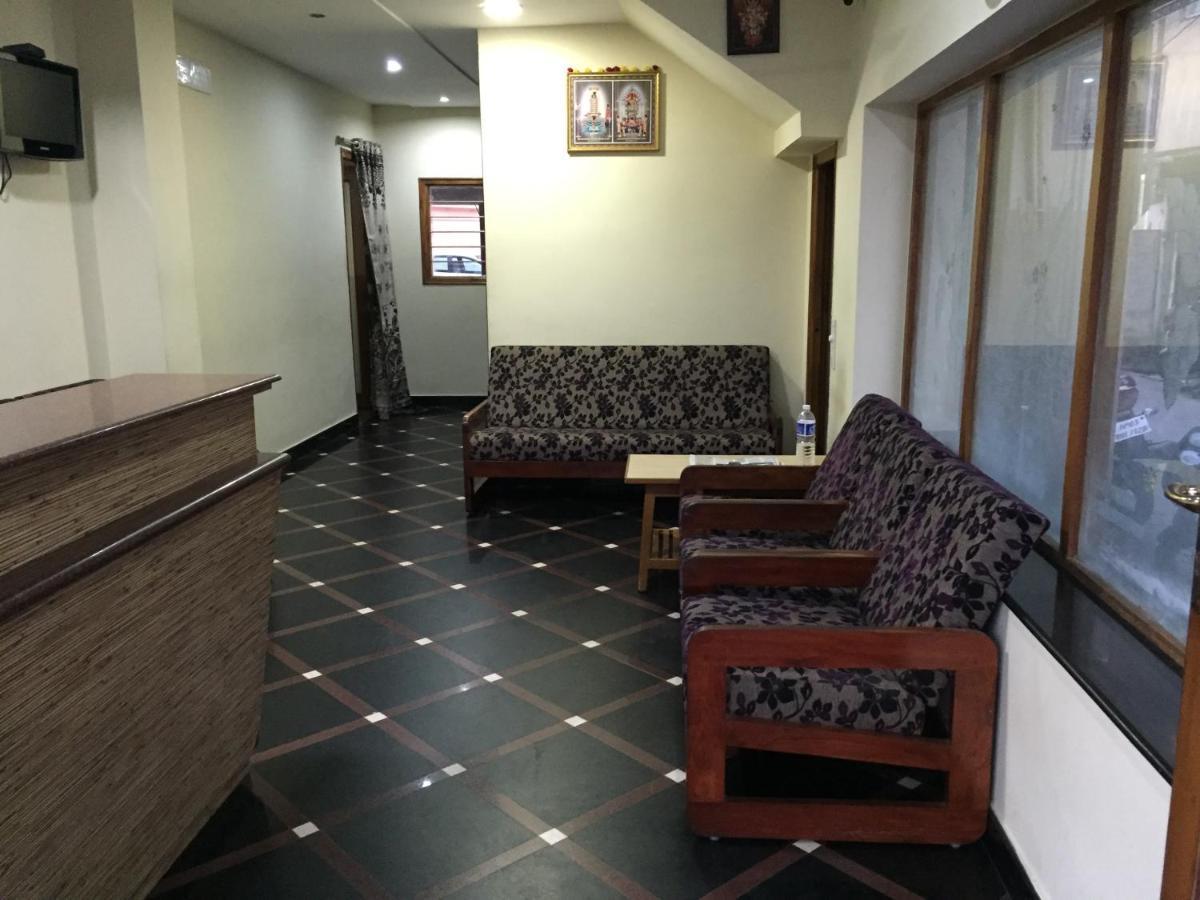 Hotel Suprabath Towers Tirupati Eksteriør bilde