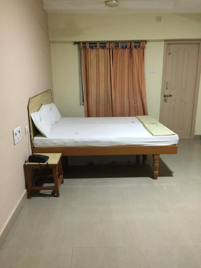 Hotel Suprabath Towers Tirupati Eksteriør bilde