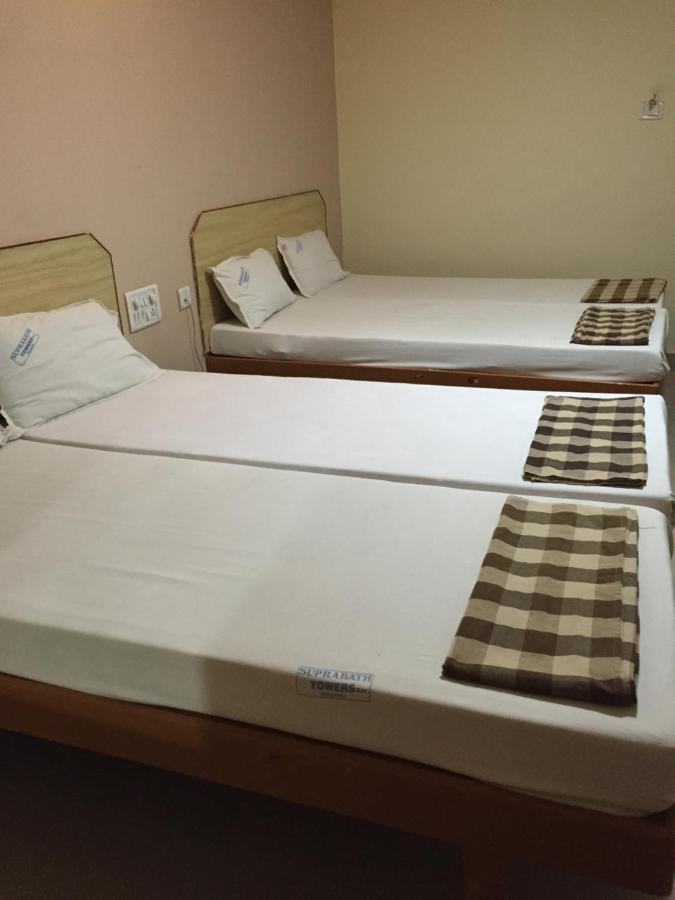 Hotel Suprabath Towers Tirupati Eksteriør bilde