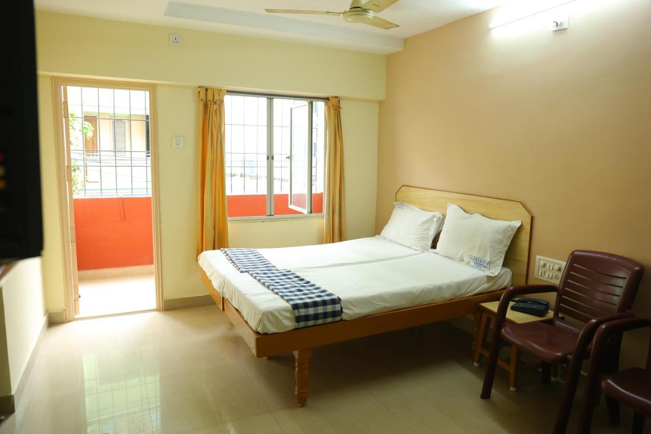Hotel Suprabath Towers Tirupati Eksteriør bilde